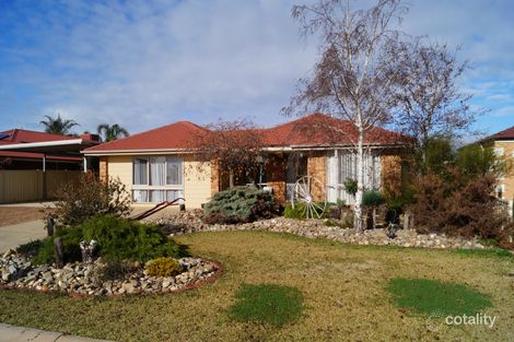 Property photo of 19 Pell Crescent Mooroopna VIC 3629