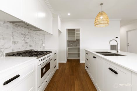 Property photo of 20 Jumbuck Drive Gobbagombalin NSW 2650