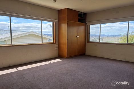 2/7 Elliott Rd, Glenorchy, TAS 7010