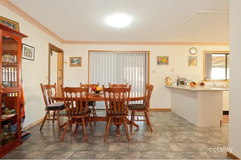 Property photo of 17 Rosewood Crescent Taree NSW 2430