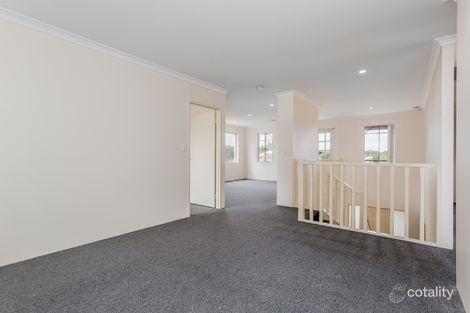 Property photo of 2 Malup Place Sinagra WA 6065