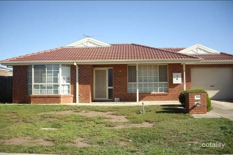 2/23 Allenby Rd, Hillside, VIC 3037