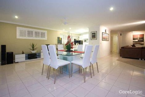 Property photo of 37 Seaspray Street Paradise Point QLD 4216