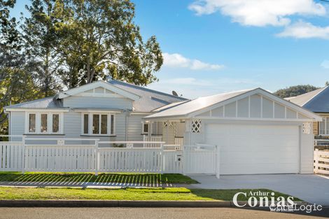 Property photo of 21 Davies Road Ashgrove QLD 4060