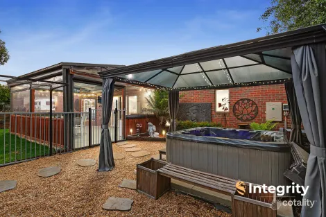 Property photo of 24 Robertson Road Kinglake VIC 3763