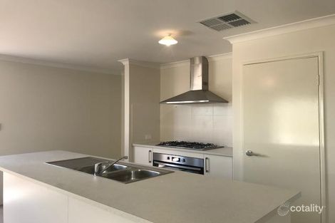 107 Verdant Cres, Seville Grove, WA 6112