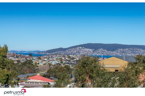 Property photo of 20 Wassell Place Lindisfarne TAS 7015