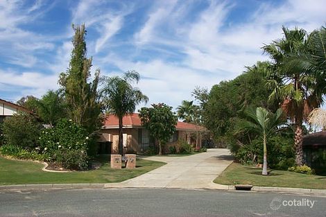 8b Ashwood Cl, Ballajura, WA 6066