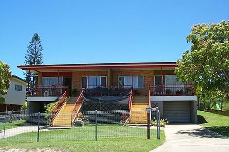 11 Fletcher St, West Gladstone, QLD 4680