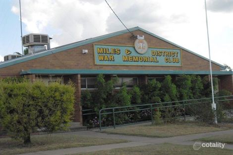 52 Constance St, Miles, QLD 4415