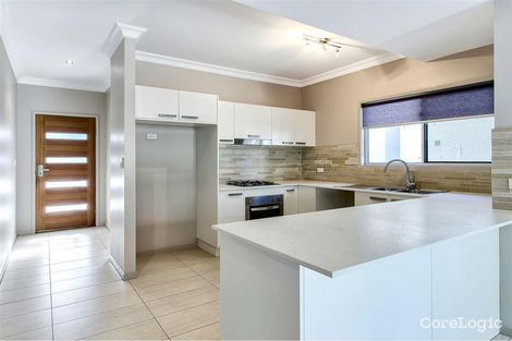 Property photo of 2/26 Parkham Avenue Wavell Heights QLD 4012