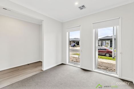 Property photo of 17 Titanium Street Kalkallo VIC 3064