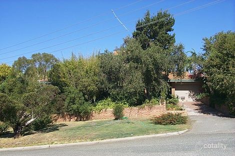 Property photo of 18 Delwood Place Willetton WA 6155