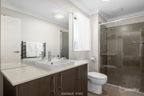 Property photo of 21 Neville Drive Armstrong Creek VIC 3217