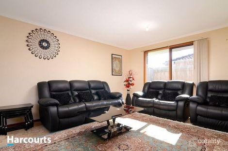 2/26 Elizabeth St, Cranbourne North, VIC 3977