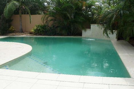 Property photo of 5 Oxford Place Arundel QLD 4214