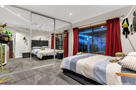 Property photo of 39 Castle Street Reynella SA 5161