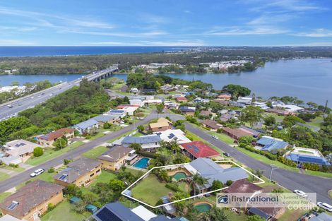 Property photo of 6 James Cook Drive Banora Point NSW 2486
