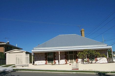 35 Samson St, White Gum Valley, WA 6162