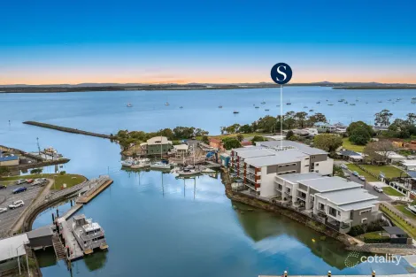 10/6 Auster St, Redland Bay, QLD 4165