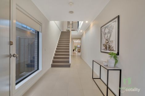 Property photo of 73 Mulloway Drive Point Cook VIC 3030