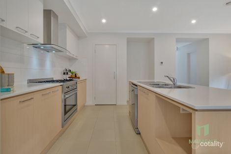 Property photo of 73 Mulloway Drive Point Cook VIC 3030