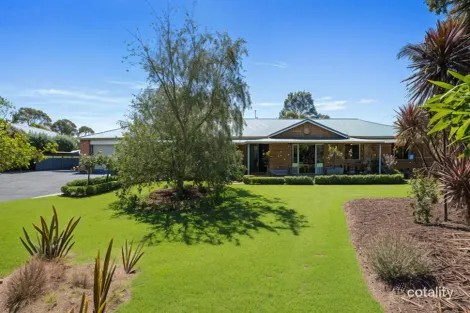 26 BURVILLES RD, PORTLAND, VIC 3305