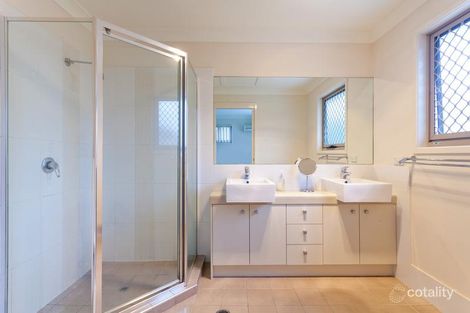 Property photo of 4/66 Brookfield Road Kedron QLD 4031