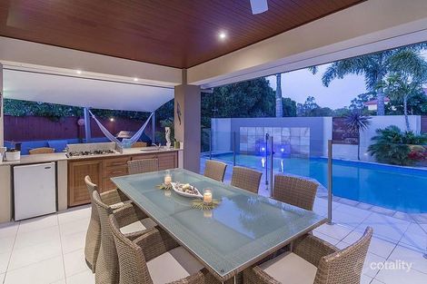 Property photo of 1 Edgewater Place Helensvale QLD 4212