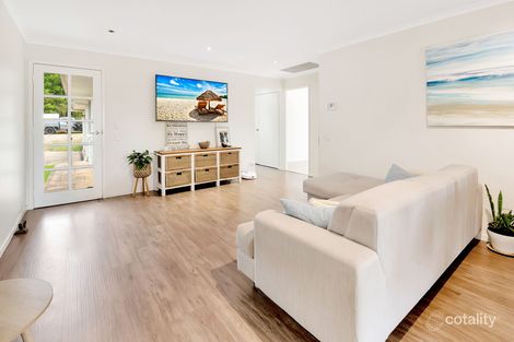 Property photo of 13 Barradine Crescent Helensvale QLD 4212