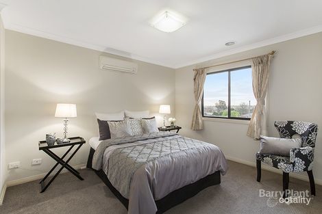 Property photo of 2/2 Warrina Street Chadstone VIC 3148