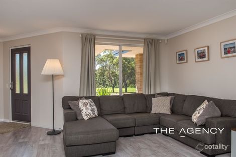 Property photo of 58 Flinders Avenue Hillarys WA 6025