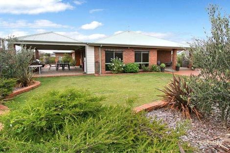 37 Summerfield Dr, Mornington, VIC 3931