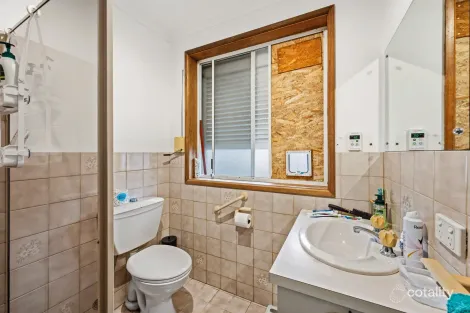 Property photo of 20 Window Road Willaston SA 5118
