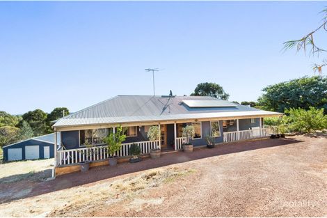 Property photo of 64 Wooloomooloo Road Swan View WA 6056