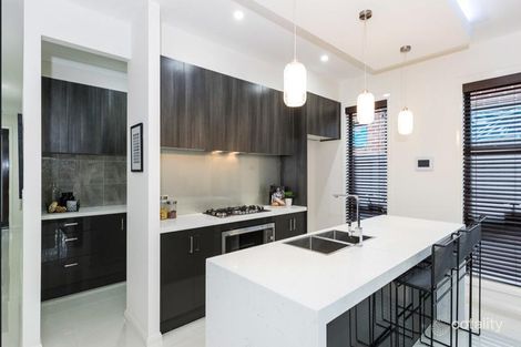 Property photo of 20 Evenglow Drive Wollert VIC 3750