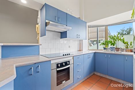 Property photo of 17/15 Clarence Road Indooroopilly QLD 4068