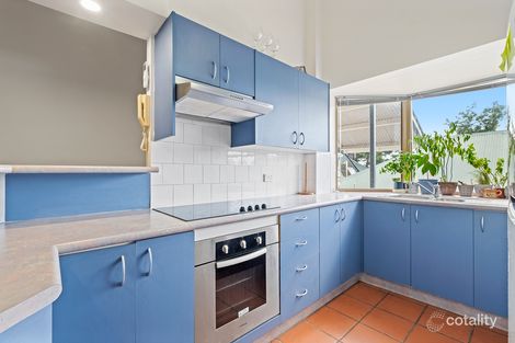 Property photo of 17/15 Clarence Road Indooroopilly QLD 4068