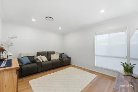Property photo of 75 Spring Farm Drive Spring Farm NSW 2570