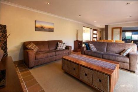 Property photo of 152 Waterford Drive Hillarys WA 6025