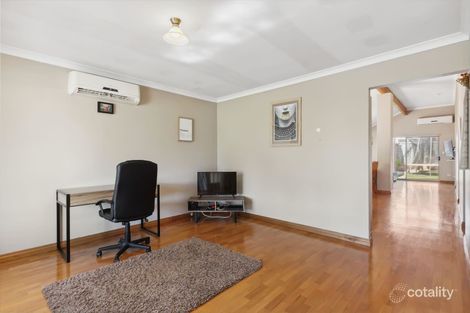 Property photo of 1 Midsummer Circle Ellenbrook WA 6069