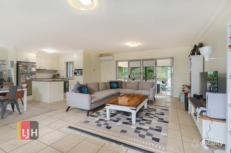 Property photo of 2/29 Brookfield Road Kedron QLD 4031