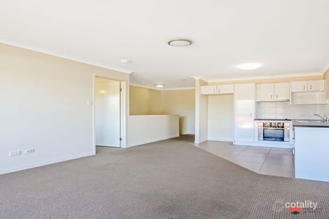 Property photo of 2/55A Haig Street Wynnum West QLD 4178