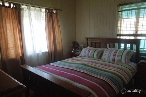 Property photo of 25 Premier Street Oxley QLD 4075