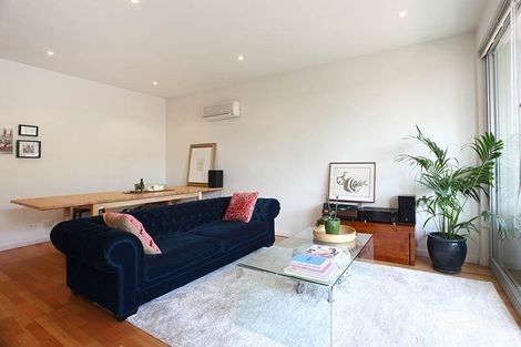 Property photo of 7/300 Racecourse Road Flemington VIC 3031