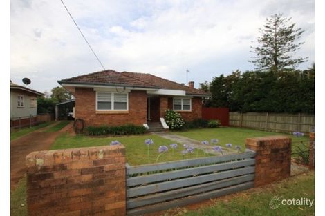 1a Wallace St, Newtown, QLD 4350