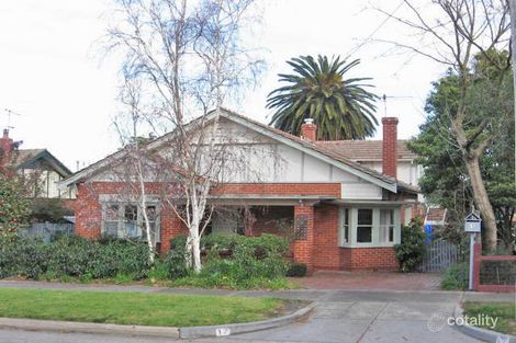 17 Lockhart St, Camberwell, VIC 3124