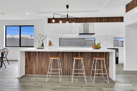 Property photo of 10 Mayfield Crescent Kilmore VIC 3764