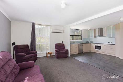Property photo of 11 Waratah Drive Rosebery TAS 7470