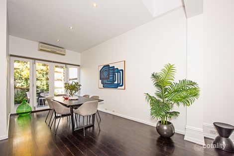 Property photo of 7 Elm Place Windsor VIC 3181